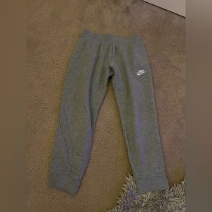 Nike sweatpants medium
